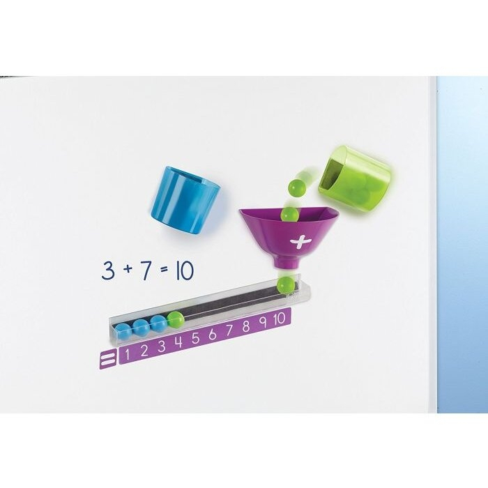 Learning Resources Joc magnetic - Distracție matematică [4]