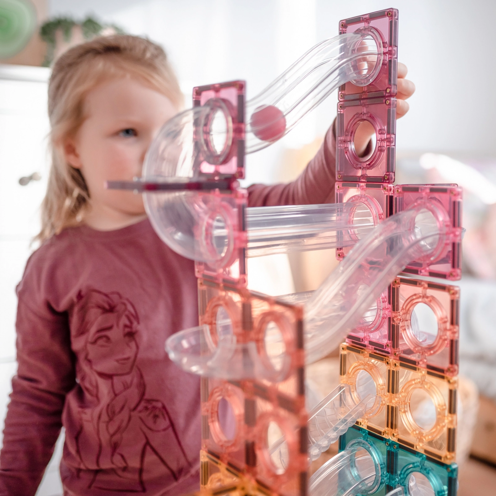 Magnetic Tiles Set construcție magnetic, 106 piese, culori pastel - circuit cu bile, Marble run [7]