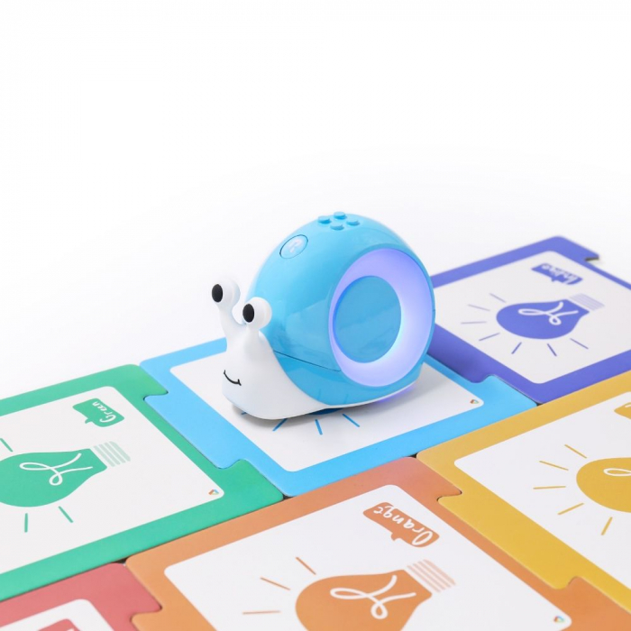 Melcul Qobo, robotel interactiv programabil [2]