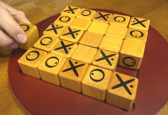 Quixo [2]
