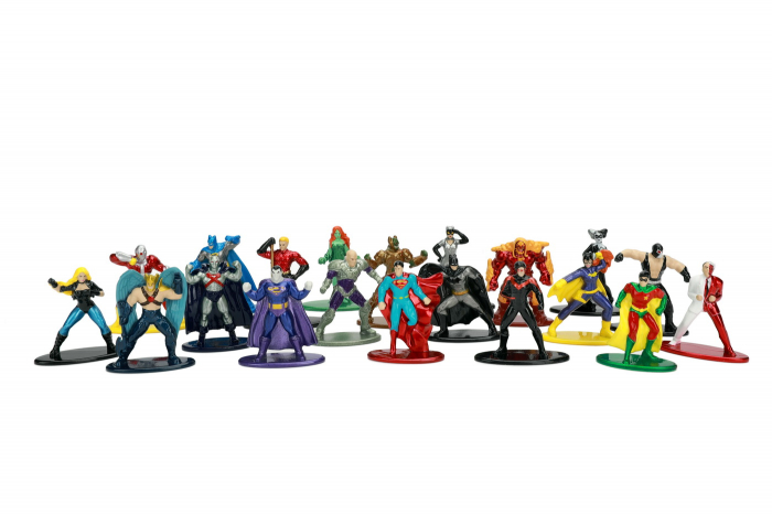 Set de 20 de figurine metalice cu eroii DC și figurină Black Cannary inclusă [2]