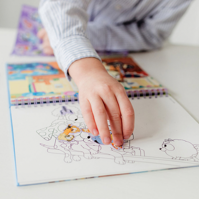 Set creativ de razuit si colorat, Bluey, Totum [12]