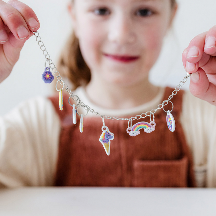 Set creativ DIY Bratari cu pandantive moi [6]
