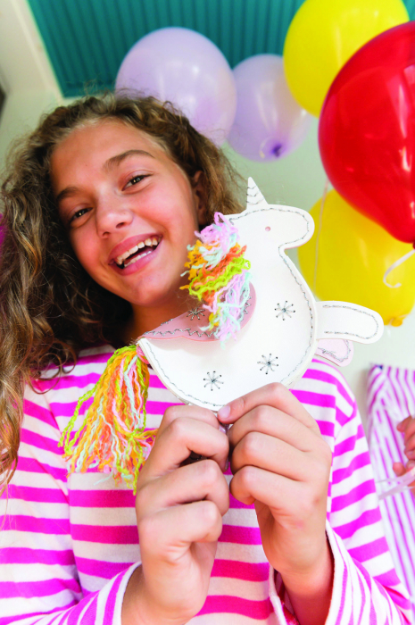Set creativ DIY - Geanta din piele artificiala Unicorn [5]