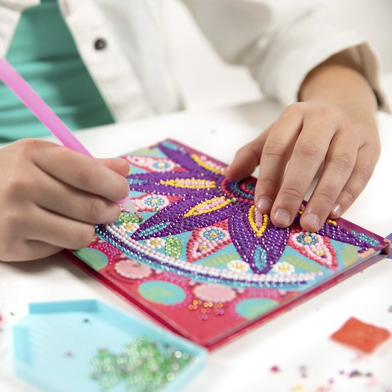 Set DIY Jurnalul meu cu floare mandala si diamante [5]