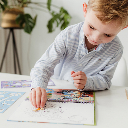 Set creativ de razuit si colorat, Bluey, Totum [10]