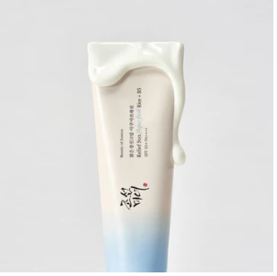 CosmeticeㅣK-Beauty - Crema lejera pentru protectie solara cu SPF50+ PA