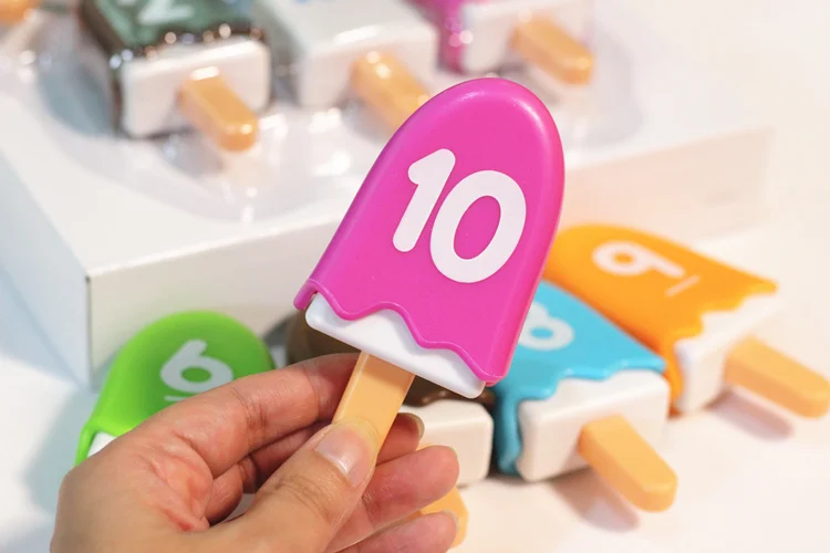 Set Educational pentru Recunoasterea Numerelor si Culorilor - Pops de Inghetata Interactivi [7]