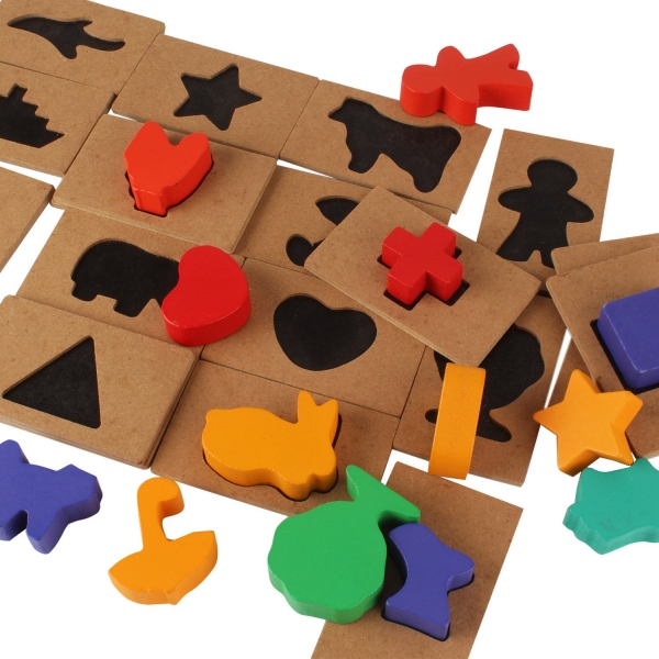 Puzzle din Lemn Blocuri Colorate si Decupaje Pigloo [2]