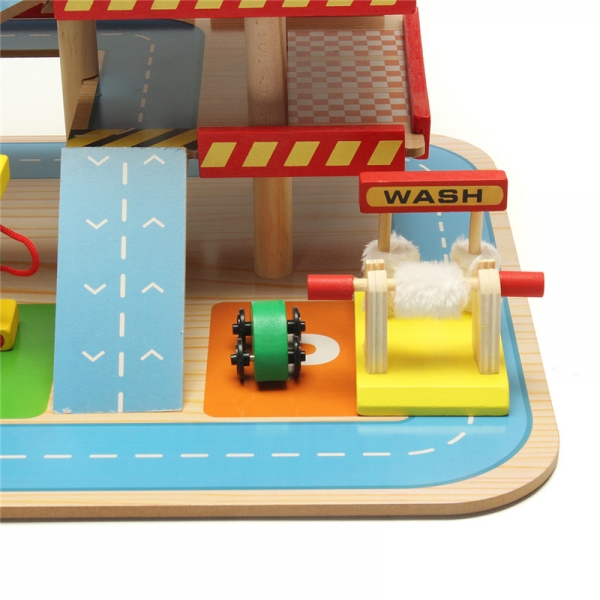 Jucarie Parcare din Lemn Public Garage cu Accesorii [6]