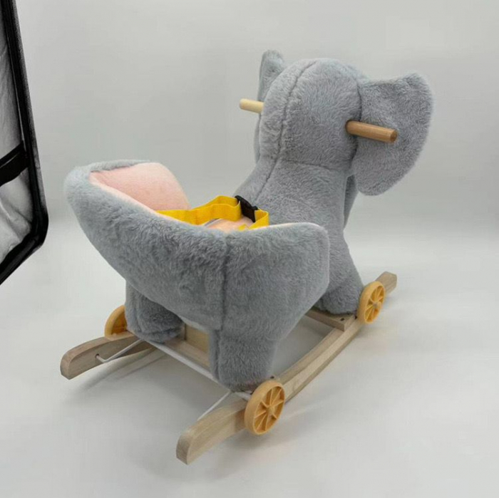 Balansoar muzical din plus elefant [3]