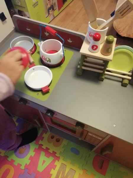 Bucatarie de Lemn copii Dubla European Kitchen cu Accesorii [21]