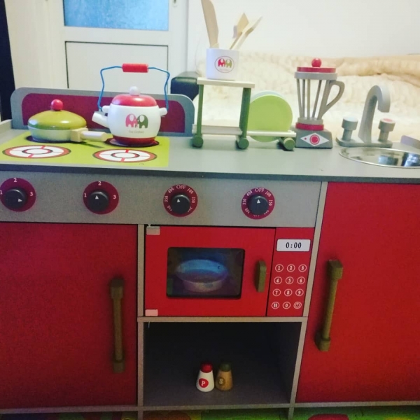 Bucatarie de Lemn copii Dubla European Kitchen cu Accesorii [2]