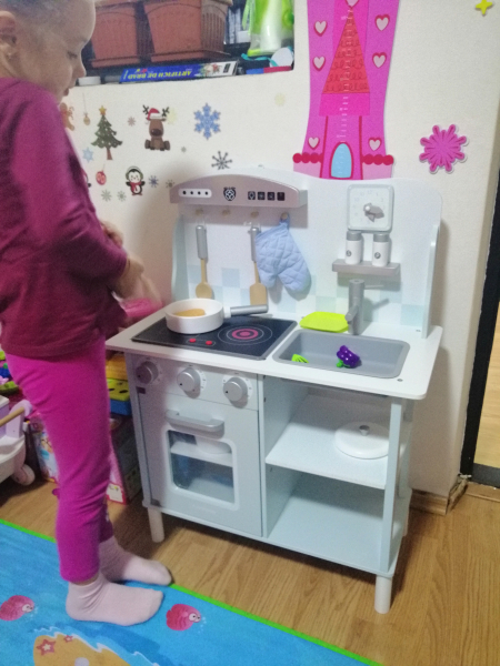 Bucatarie din Lemn cu Sunete si Lumini Kitchenette [10]