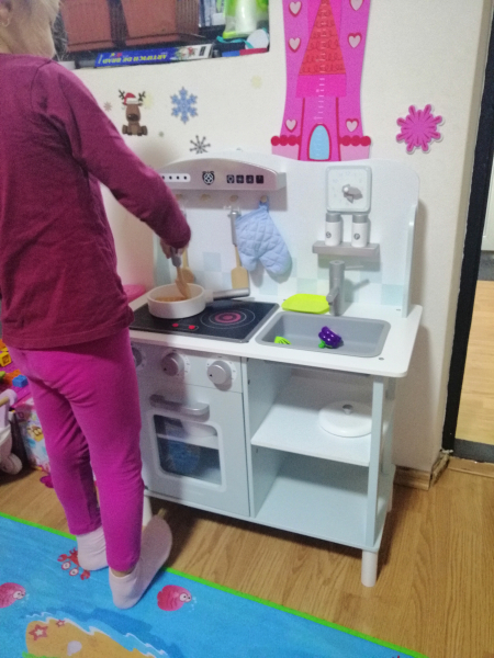 Bucatarie din Lemn cu Sunete si Lumini Kitchenette [9]