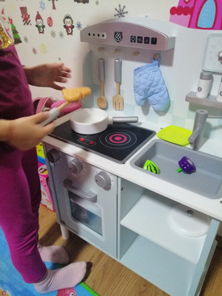 Bucatarie din Lemn cu Sunete si Lumini Kitchenette [5]
