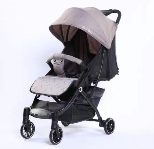 Carucior sport cu pozitie de somn, crem [1]