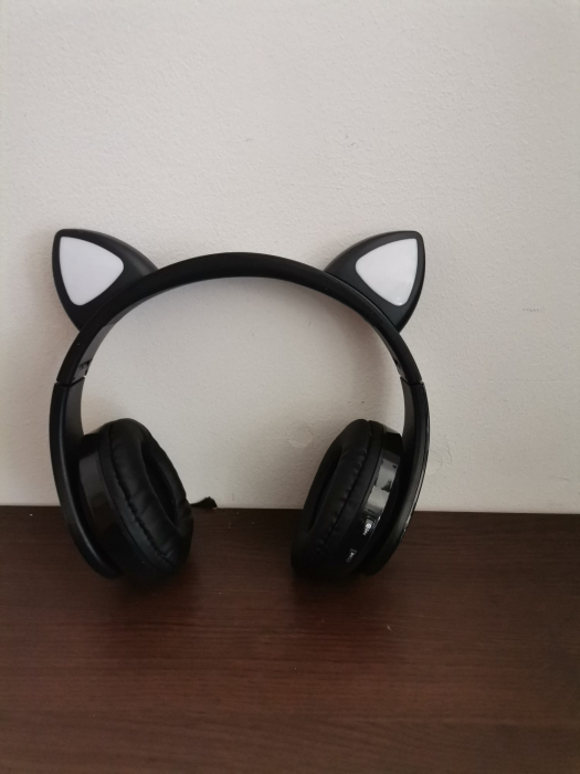Casti Audio Copii Wireless Urechi de Pisica Microfon si Lumini Led [2]