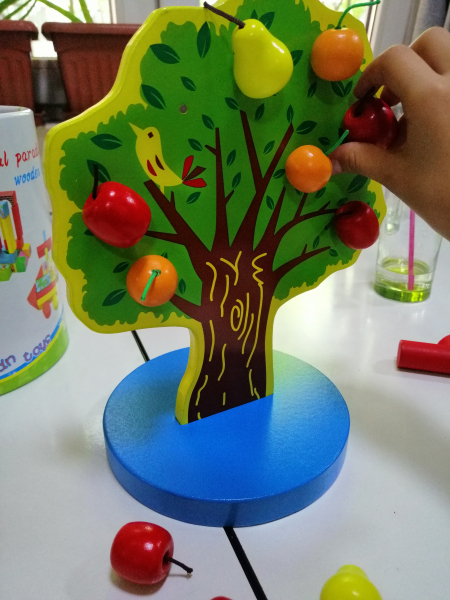 Joc de Lemn Montessori Pomul cu Mere - Apple Tree [6]