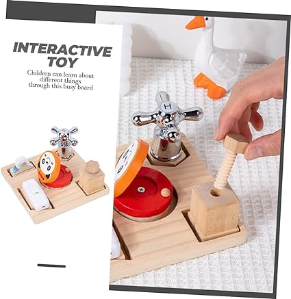 Jucarie senzoriala de tip busy board [6]