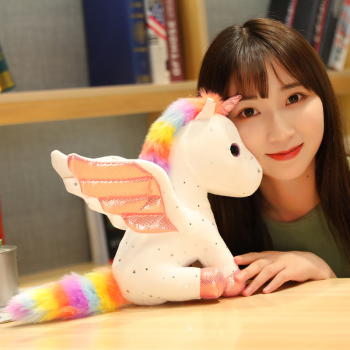Jucarie plus Unicorn cu Ochi sclipitori si Coama Curcubeu [3]