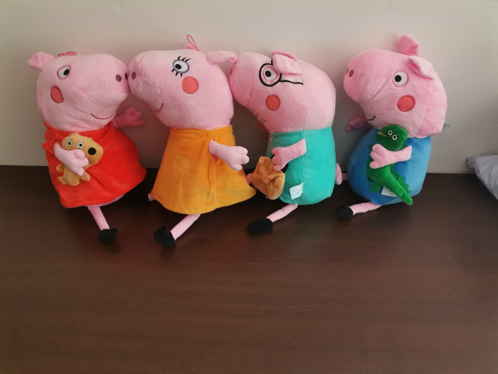 Jucarii de Plus Purcelusa Peppa Pig set 4 buc [4]