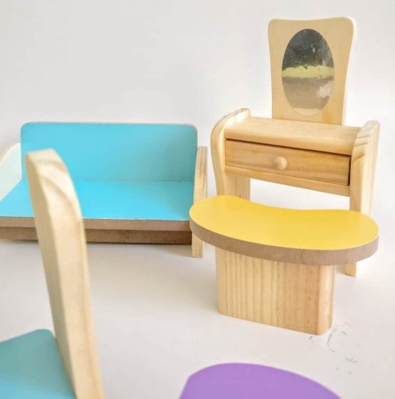 Set Mobilier din lemn pentru papusi dora [2]