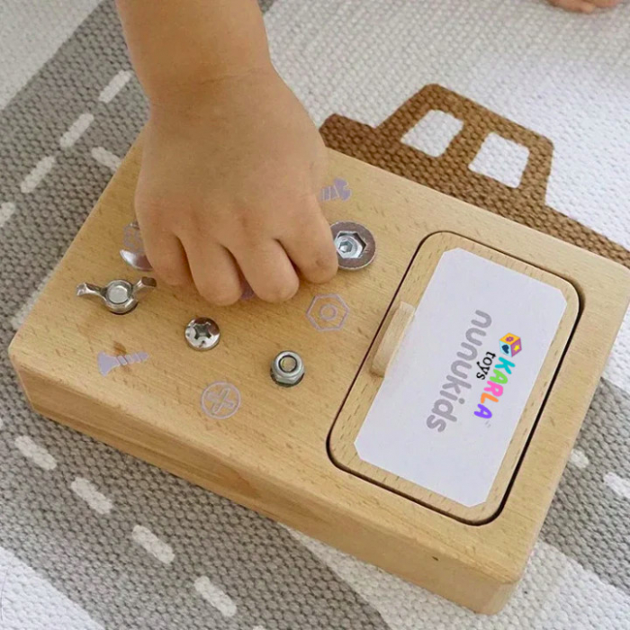 Placa Lemn Activitatii Suruburi Busy Board Montessori Nunukids [5]