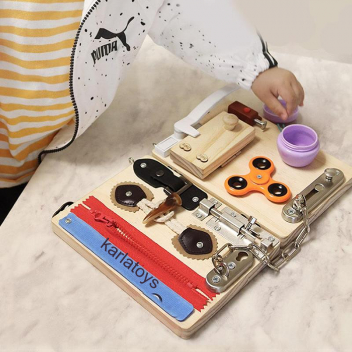 Placa senzoriala Montessori incuietori Busy Board [2]