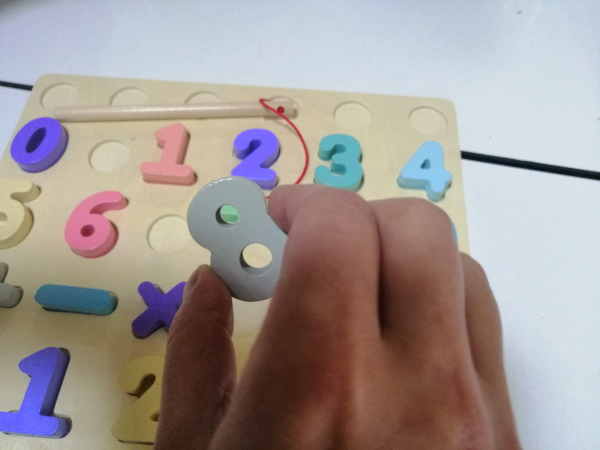 Puzzle din Lemn 3D Cifre si Joc de Pescuit  3D [4]