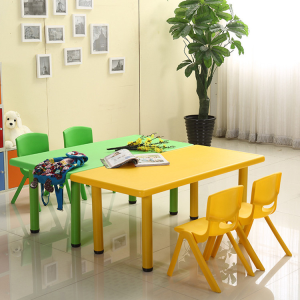 Scaun din plastic pentru copii [7]