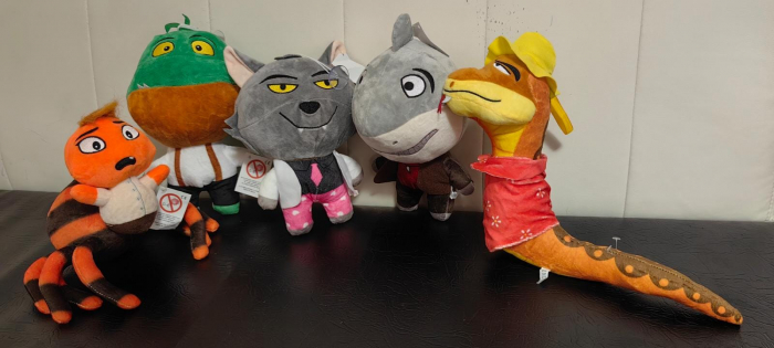 Set 5 jucarii din plus Bad Guys, mascote Baietii Rai, 25 cm [2]