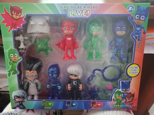 Set 6 figurine Eroii in Pijama pentru copii [4]