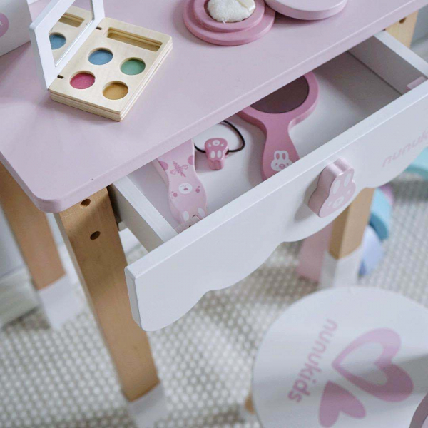 Set Masa si scaun Iepuras lemn Nunukids Masuta Infrumusetare [6]