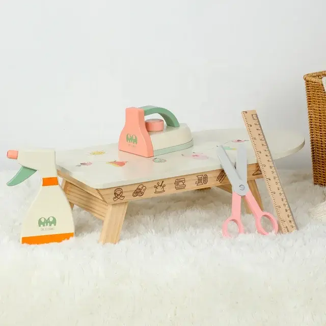 Jucărie Masa de Călcat din Lemn Montessori [2]
