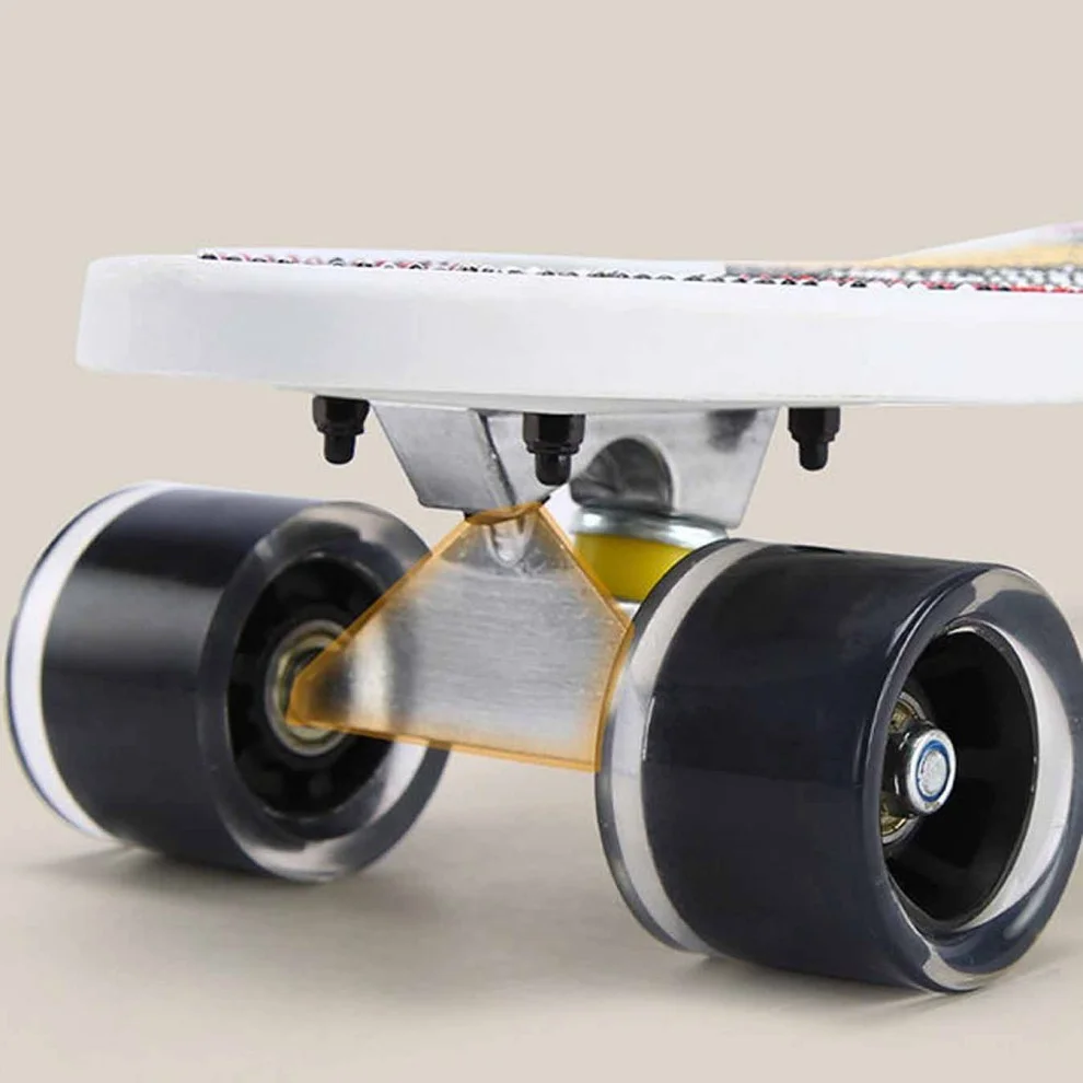 Trotineta 2 in 1, transformabila in skateboard cu lumini, Alb [4]
