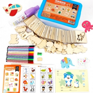 Table educative (3 ani +) - Trusa desen cu Sabloane din lemn si accesorii pentru copii