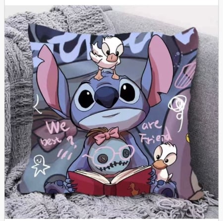 Camera copilului - Perna Decorativa din Plus Stitch – 42x42 cm