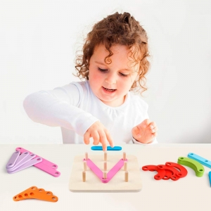 Table educative (3 ani +) - Sortator Pegboard din lemn Montessori