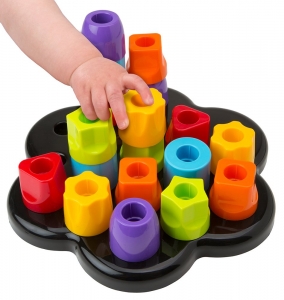 Jucarii - Joc de motricitate si sortator  Tots First Chunky Pegs