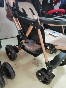 Carucior sport Baby Care cu masuta si husa de picioare [3]