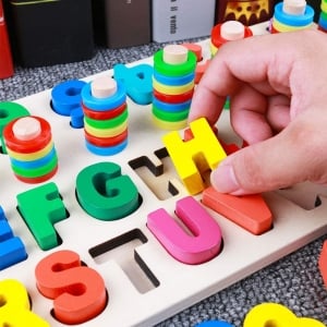 Set Puzzle din Lemn Montessori sa invatam Alfabetul si Cifrele 4 in 1 [9]