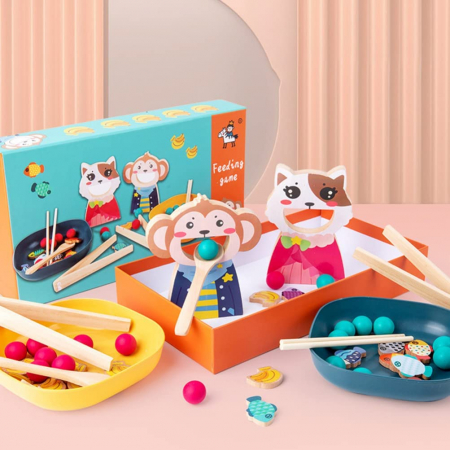 Jocuri creative (3 ani +) - Joc Educativ din Lemn Montessori sortare  Hraneste Animalul