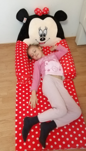 Fotoliu plus extensibil Minnie Mouse cu buline mare 120 cm Jumbo [8]