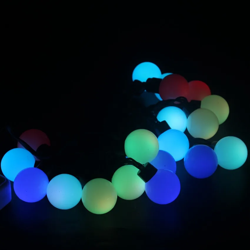 Instalatii Luminoase Craciun - Instalatie cu 20 Led-uri, pila cu 50cm, 5m Lungime, Interconectabila multicolora