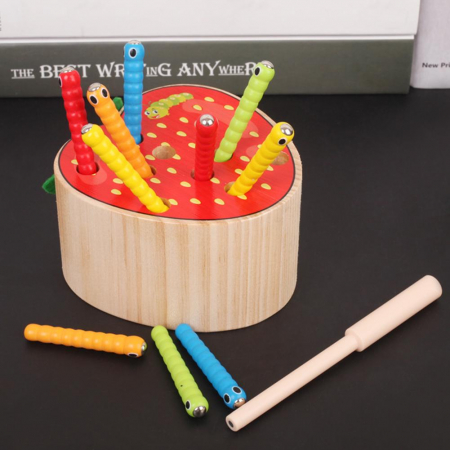 Joc Lemn Montessori  Capsuna - Mar -Joc de pescuit din lemn [1]