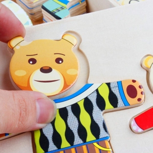 Joc Puzzle sa Imbracam Iepurasul - Ursuletii [3]