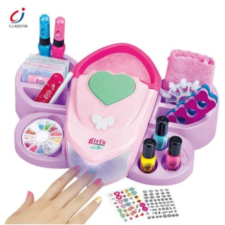 Jucarii din Plus - Mascote din Plus(3 ani +) - Set de Manichiura pentru Fete – Nail Art, Uscator de Unghii si Accesorii Creative