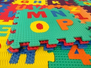 Set covorase puzzle camera copiilului  30 de piese -Covor puzzle cu imprimeuri [7]