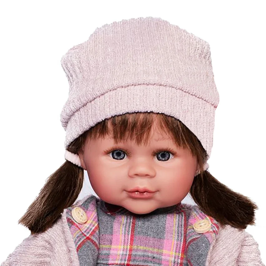 Papusa care rade Guca Carlota 38 cm [1]